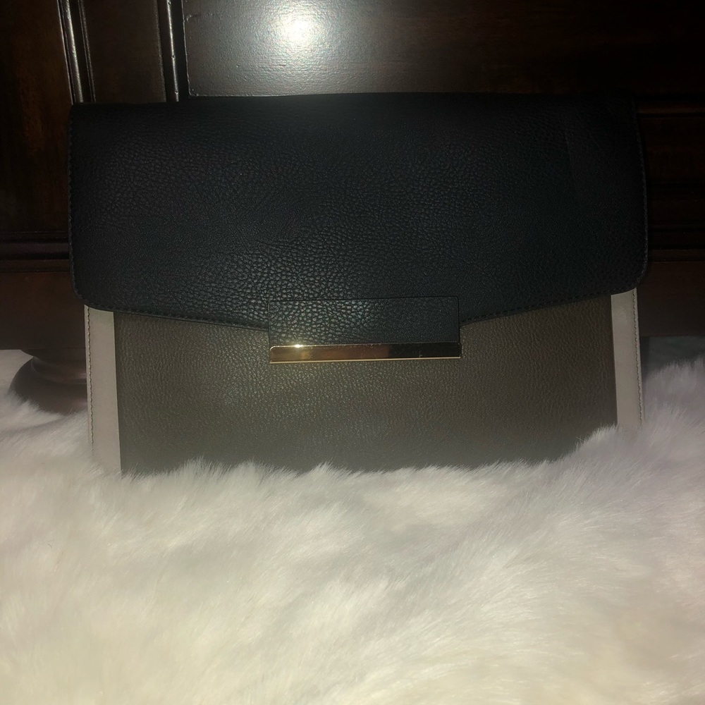 Multicolor clutch